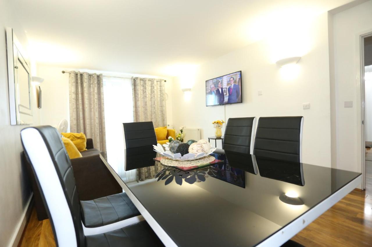 Lovely View 2 Beds 2 Bath Apartment, London Exteriör bild