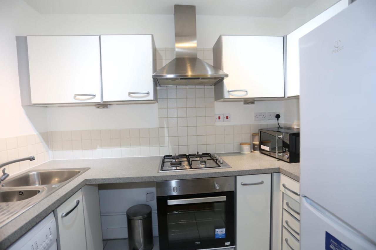 Lovely View 2 Beds 2 Bath Apartment, London Exteriör bild
